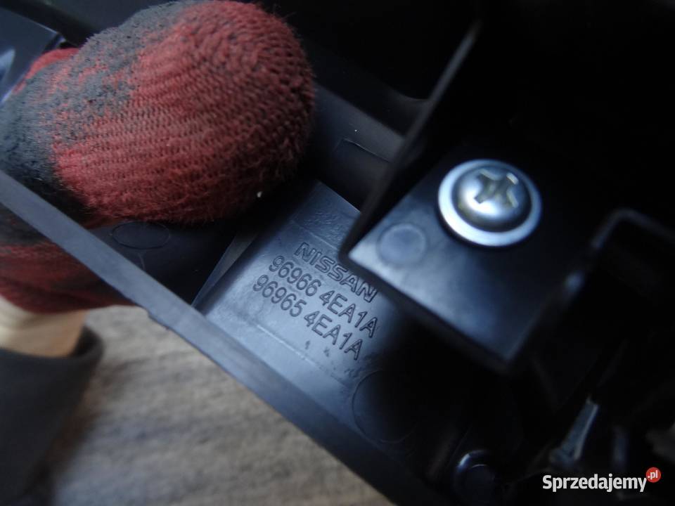 UCHWYT NA KUBKI QASHQAI J11 LIFT 969664EA1A sprzedam