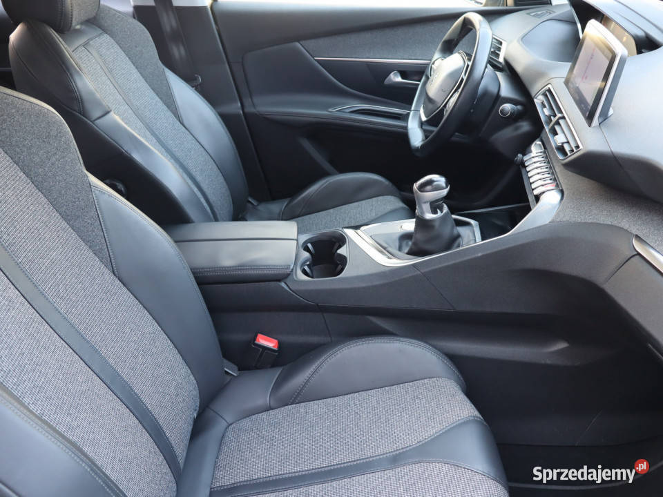 Peugeot 3008 12 PureTech wspomaganie kierownicy Katowice