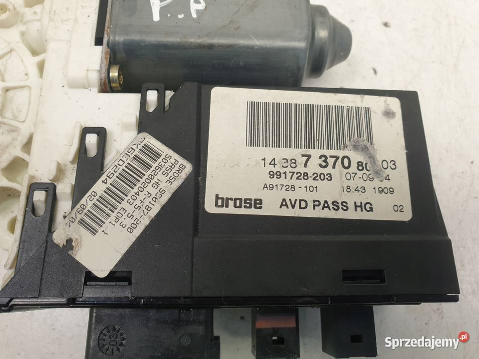 Lancia Phedra SILNICZEK SZYBY Prawy przód Rudka