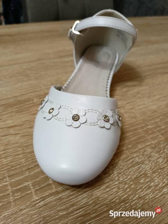 Sprzedam buty komunijne rozmiar 34 Marki