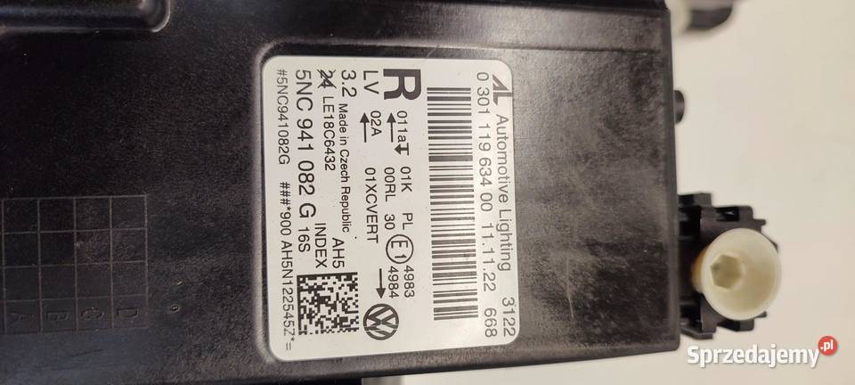 VW TIGUAN II LAMPA PRAWY PRZÓD ANGLIK RHD dolnośląskie