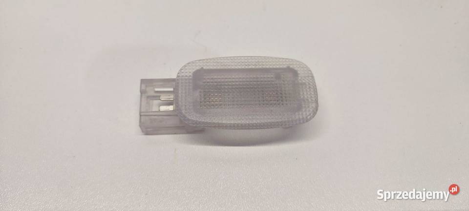 MERCEDES W211 LAMPKA KABINY A2118203801