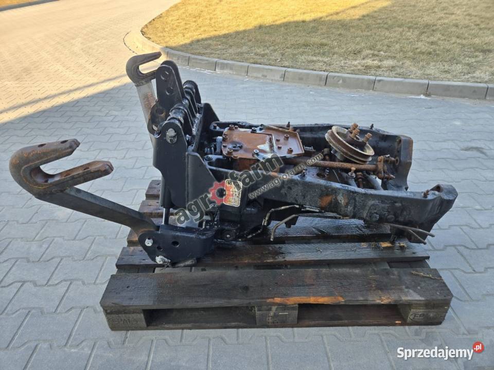 TUZ przedni podnośnik WOM Deutz Agroplus 410 Byków