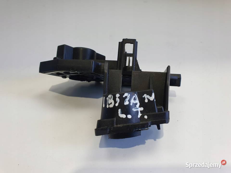 Seat Ibiza IV kombi 0817r WKŁAD TYLNEJ LAMPY osobowe lubelskie Chełm