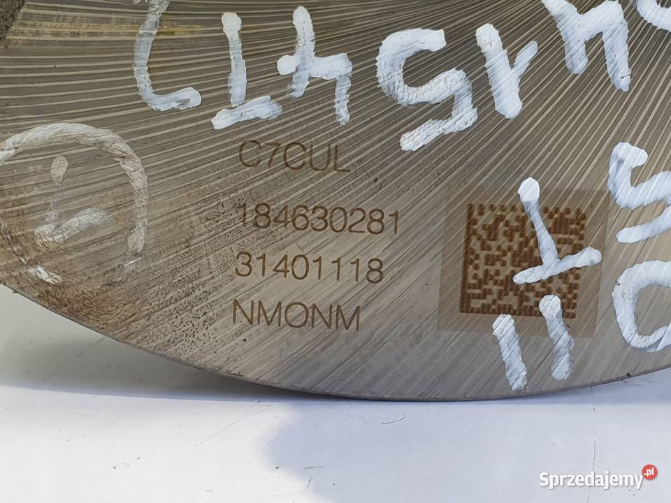 Volvo V40 II 15 T2 WAŁ KORBOWY 31401118 B4154T2 osobowe Motoryzacja