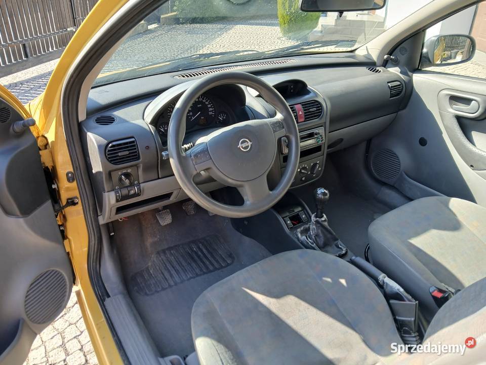 Corsa 10 Salon Polska Nowy Sącz