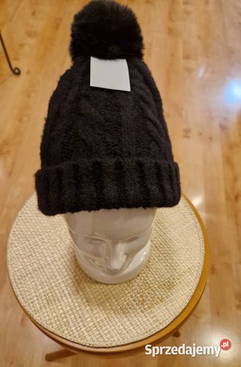 Damska CZAPKA SiNSAY zimowa z pomponem nowa z Lublin