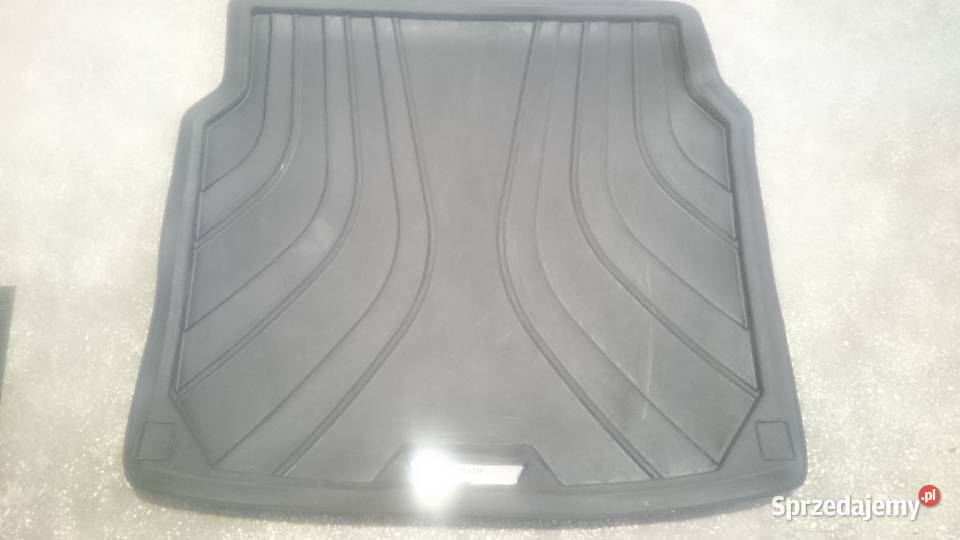 Gumowa mata bagażnika OEM BMW X6 F16 oryginalna Łódź