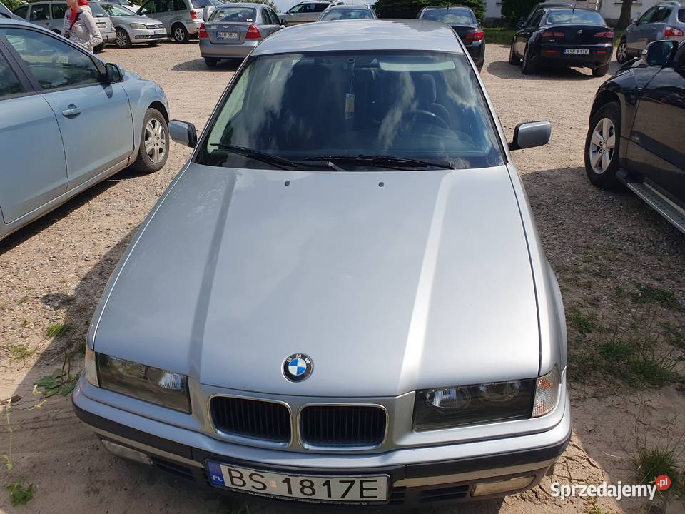 BMW E36 18 IS sedan seria zdrowa buda Samochody osobowe podlaskie Suwałki