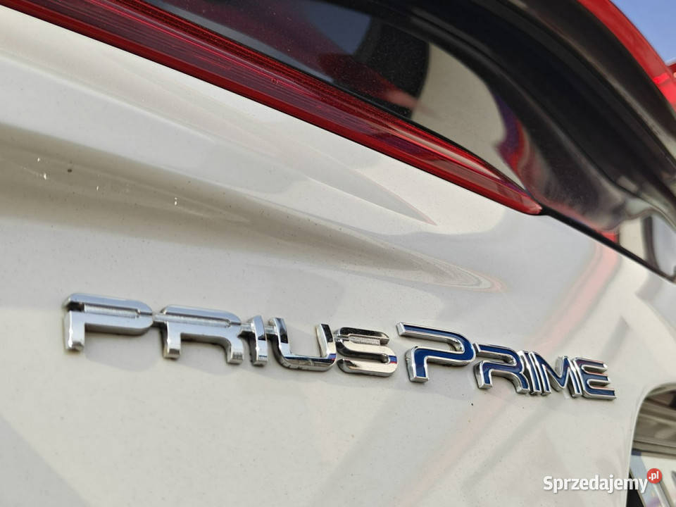 Toyota Prius Prime Hybryda Plug In IV 20152023 VAT marża Karczew sprzedam