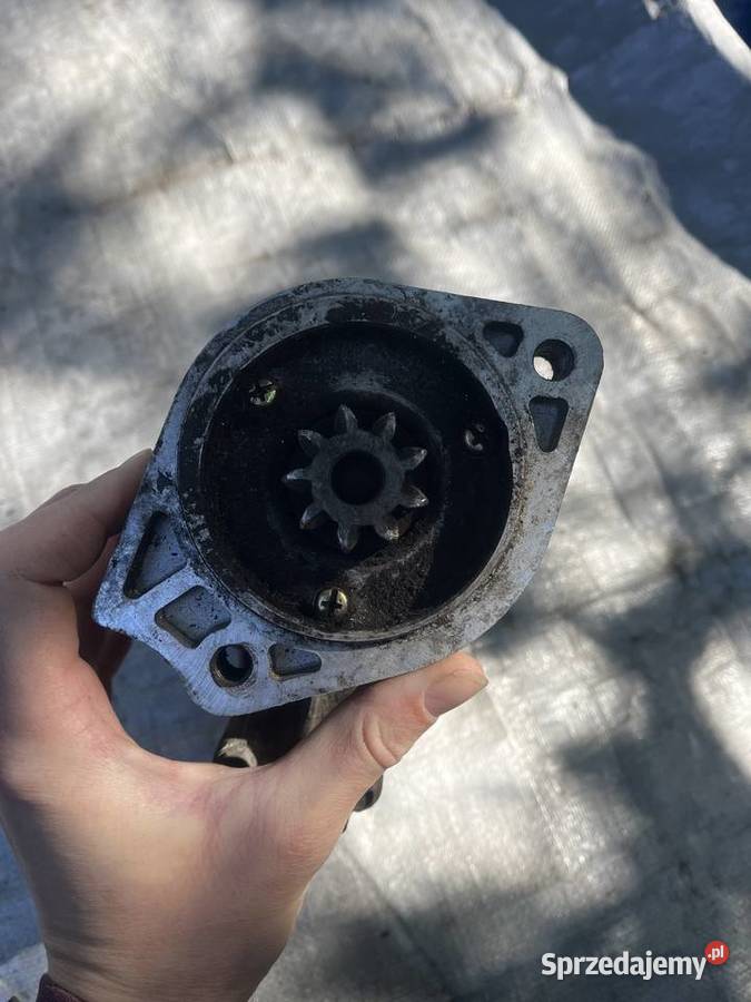 Rozrusznik NISSAN 12V Hitachi Poznań