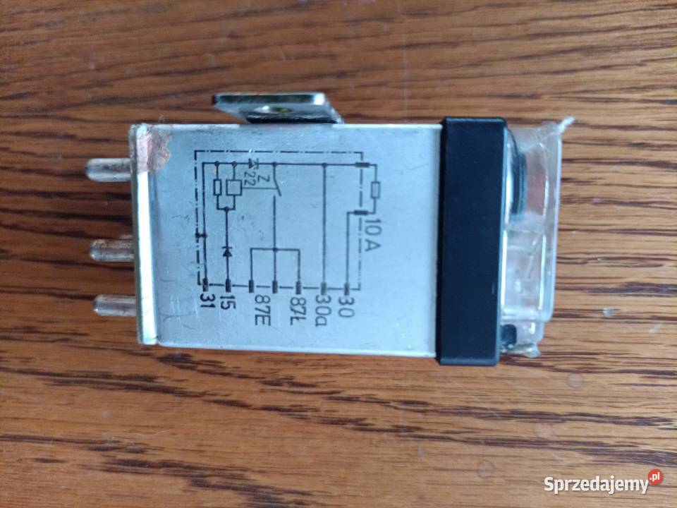 Przekażnik przepięciowy Mercedes w124 benzyna Poznań