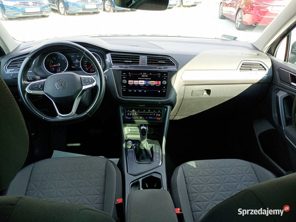 Volkswagen Tiguan 15 TSI 150 EVO Life DSG Salon Poznań