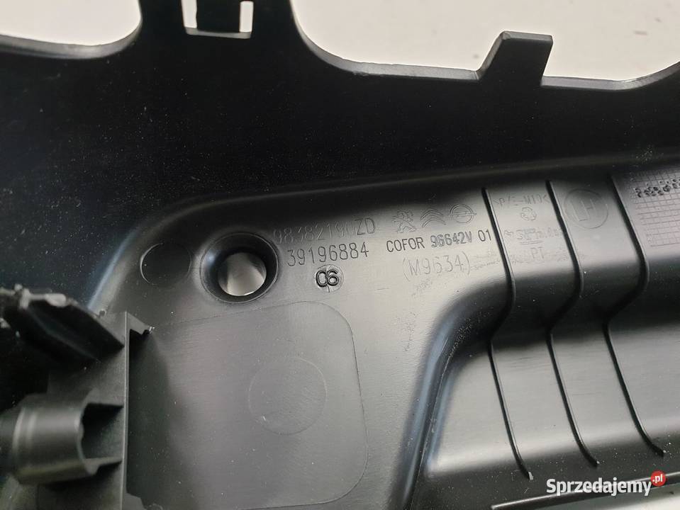 Opel Corsa F 5D LEWY BOCZEK BAGAŻNIKA Osłona Rudka