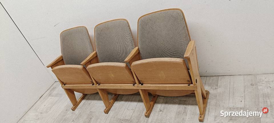 fotele kinowe TON Czechosłowacja lata 7080te Fotele