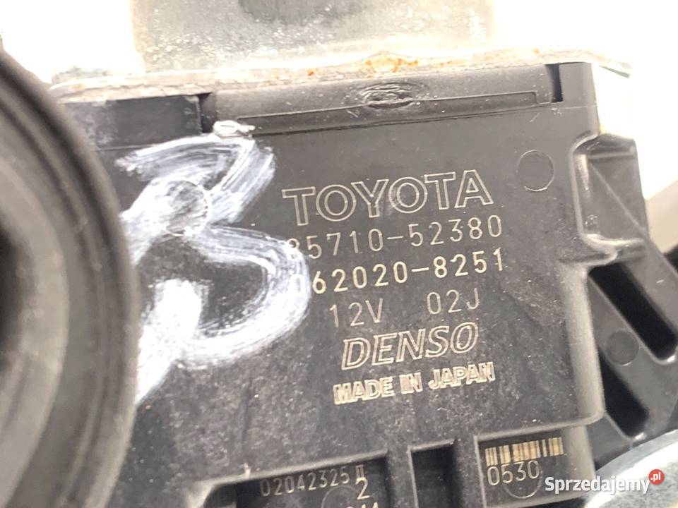 PODNOŚNIK SZYBY PRAWY PRZÓD LEXUS LBX 8571052380