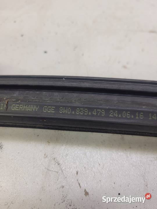 USZCZELKA DRZWI LEWY PRZÓD AUDI A4 B9 8W0837479 Uszczelki Przystajń