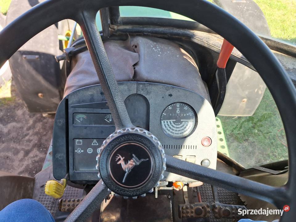 John Deere 1640