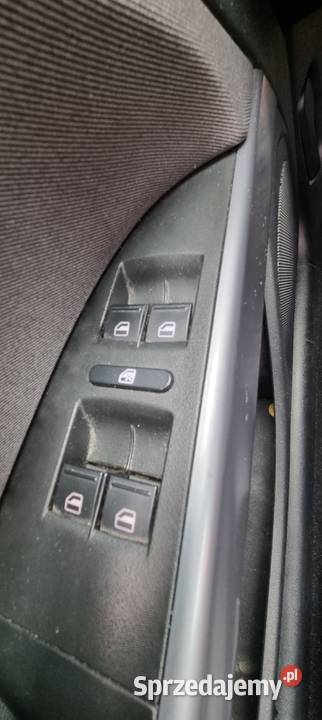 Seat Leon 16 TDI 105 zadbany bogate wyposażenie Pyzdry