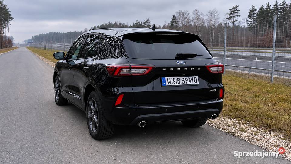 Ford Escape STLine 2024 4x4 13 500 bogate Kałuszyn