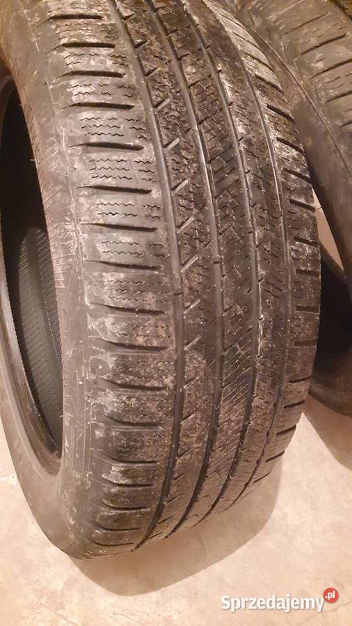 Sprzedam dwie opony r18 22555 vredestein z 2022 55 Samochodowe Opony Ostrowiec Świętokrzyski