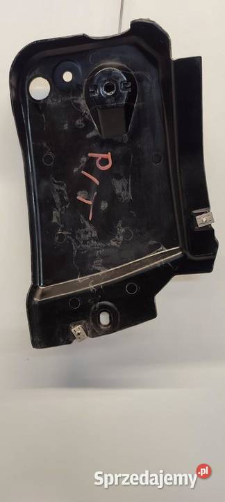 SKODA KAROQ OSŁONA PODWOZIA LEWY TYŁ 57A825205A