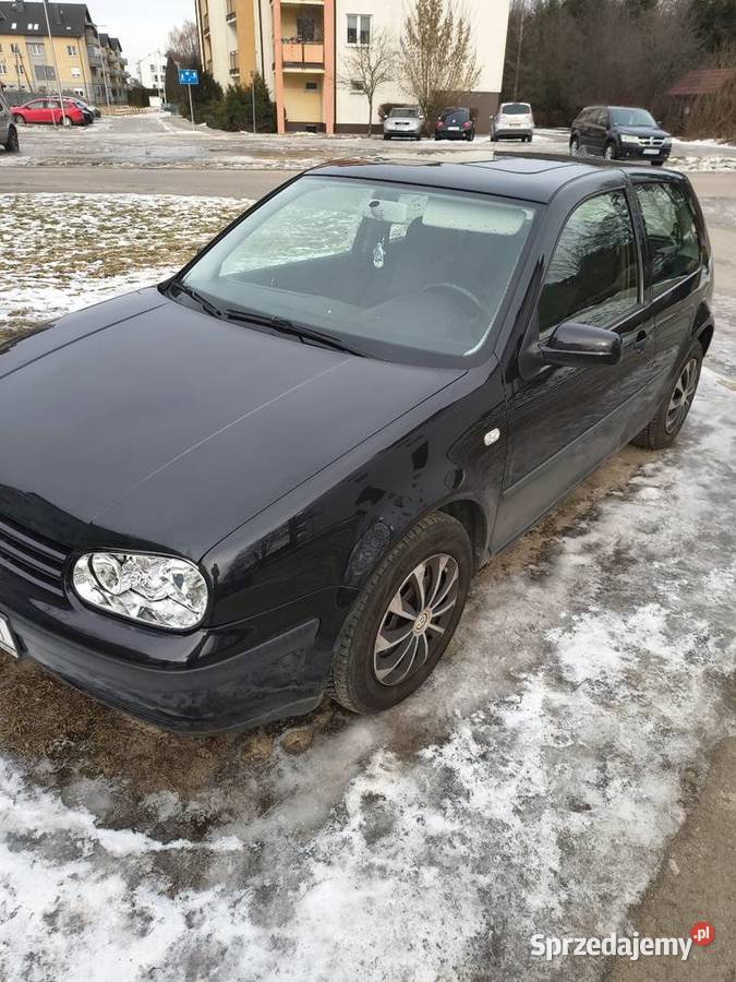 VW golf 4 2000 16 benzyna 105