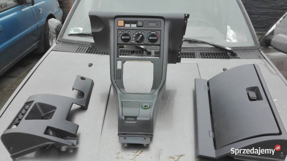 Konsola srodkowa polonez plus truck fso schowek Suskowola