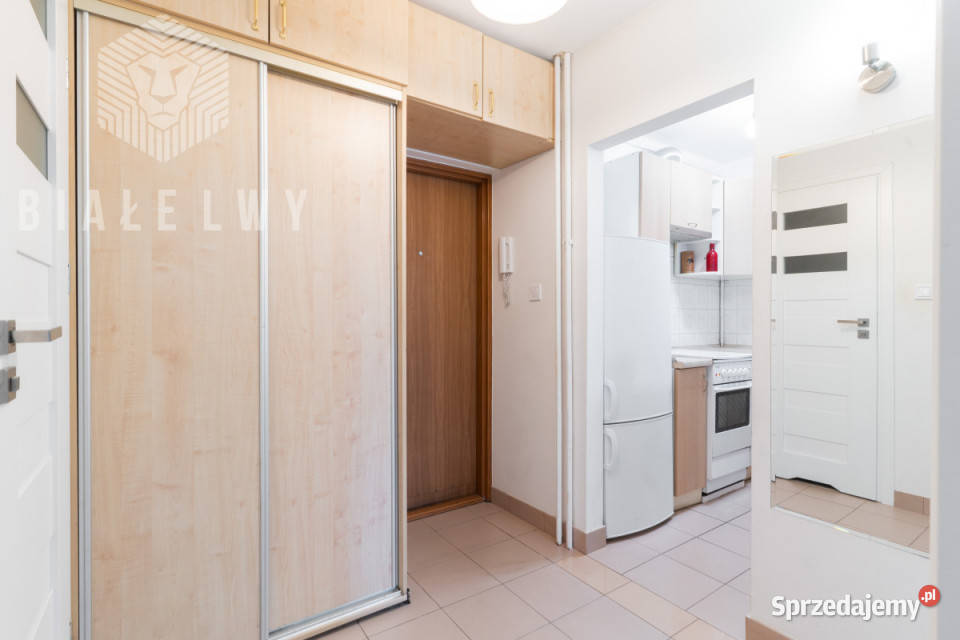 Ogłoszenie mieszkanie Warszawa 3589m2 2 pokoje miejsce parkingowe