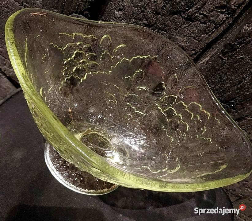 Owocarka patera na stopie Zabkowice Częstochowa