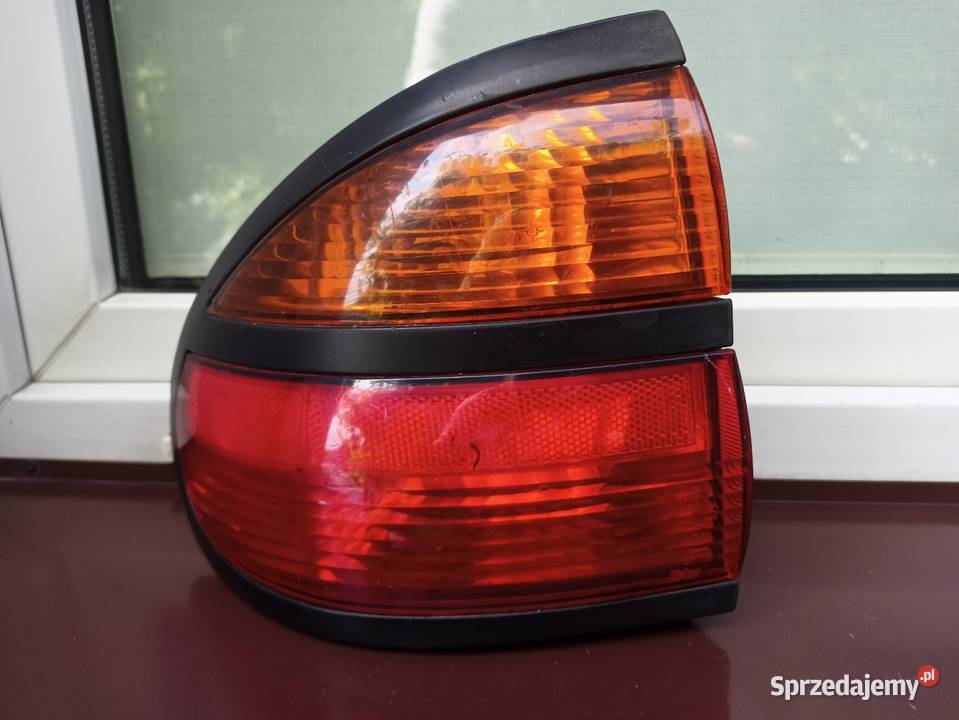 Renault Laguna 1 I LIFT lampa tył tylna lewa w Sieradz