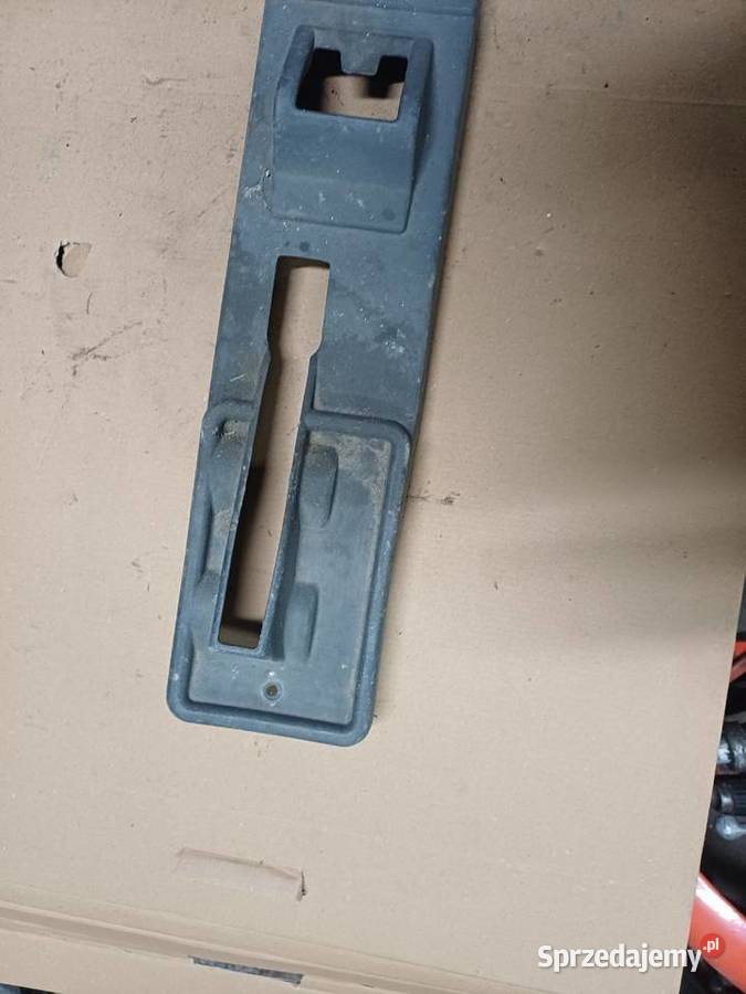 Konsola Tunel środkowy Fiat 126p Wysyłka łódzkie Łowicz