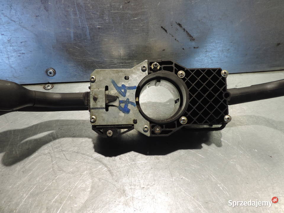 AUDI A4 B5 PRZEŁĄCZNIK ZESPOLONY 4D0953513 Panele sterowania, przełączniki
