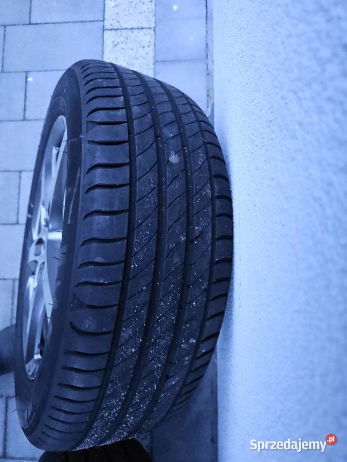 Felgi 5105 aluminiowe 16 z oponami Michelin