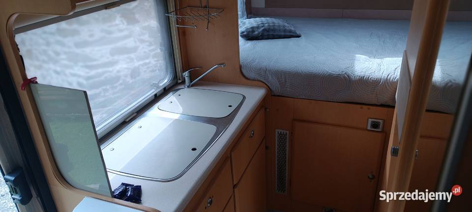 Kamper Ford Transit pół Integra 22 130 Rok produkcji 2006 dolnośląskie Lubań