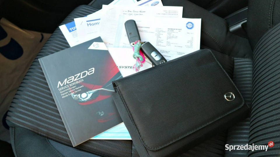 Mazda 3 20NawigacjaGrzane FoteleBiRVMCzujniki kurtyny powietrzne Bytom