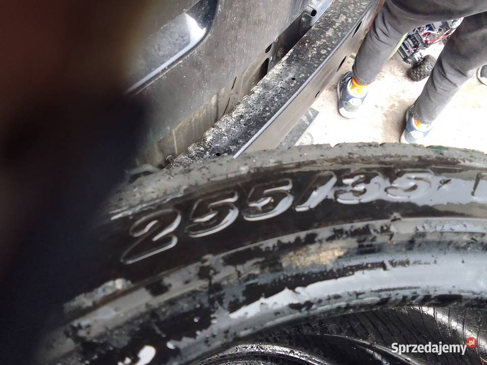 Opony Pirelli 25535r20 małopolskie Tarnów