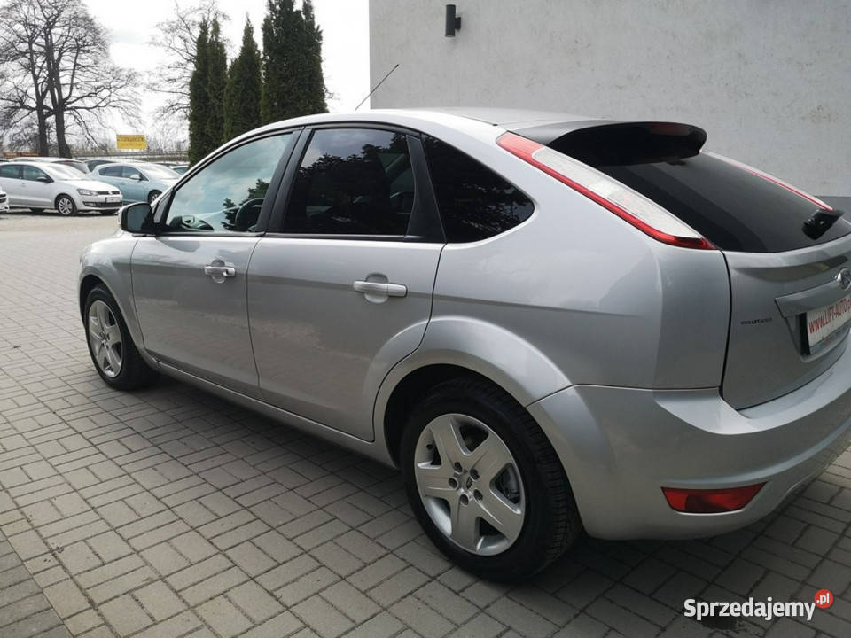 Ford Focus 16 16V 101 Klima Halogoeny Isofix światła przeciwmgielne