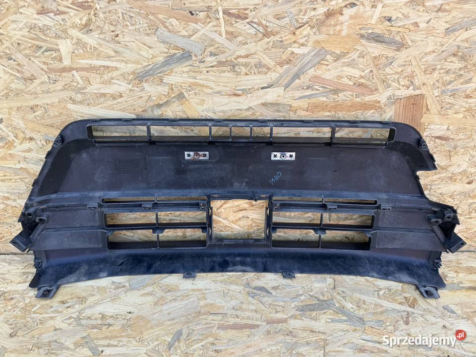 Kratka zderzaka przód środkowa Suzuki vitara III
