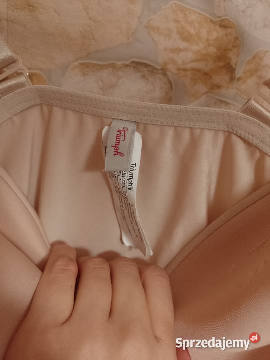 85E Triumph Ekskluzywne beżowe body modelujące z Kraków