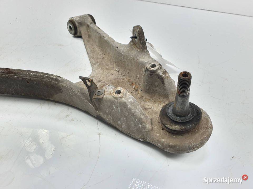 WAHACZ PRZÓD PRAWY CHEVROLET CORVETTE C6 Lipno