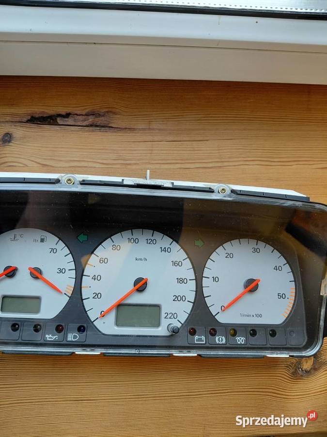 Licznik samochodowy VW Passat B4 19 tdi 110 Gostynin