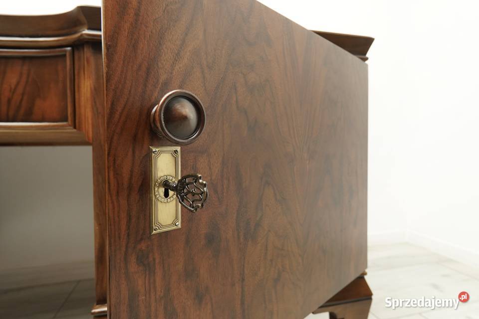Zabytkowe biurko z lat 20tych renowacji Jerka sprzedam