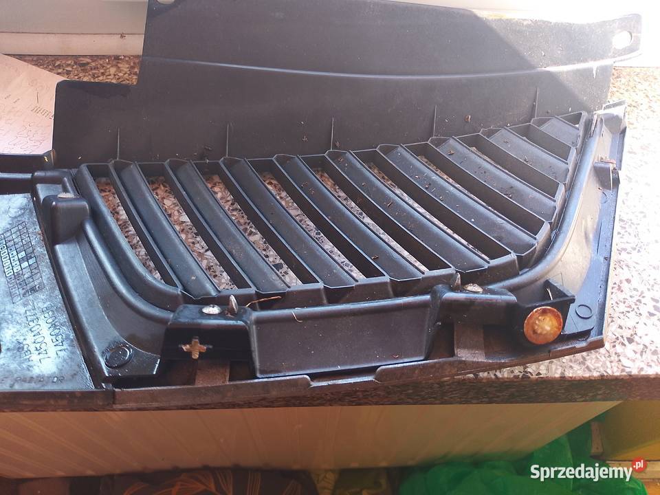 Grill atrapa Mitsubishi Pajero terenowe Kocmyrzów