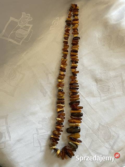 Wyjątkowy naszyjnik z bursztynu Kraków