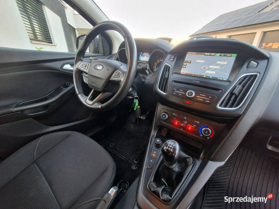 Ford Focus BEZWYPADKOWY duża nawi SYNC nowy Czarnków sprzedam