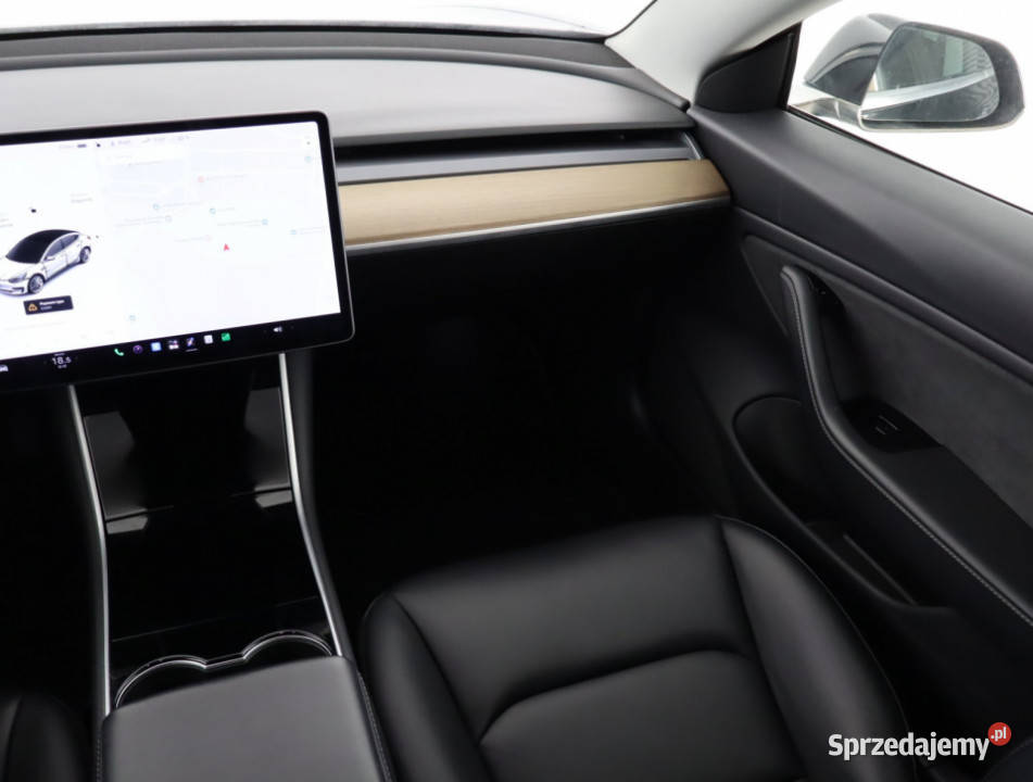Tesla Model 3 Long Range 4WD 78kWh kamera cofania Model 3 Bielany Wrocławskie