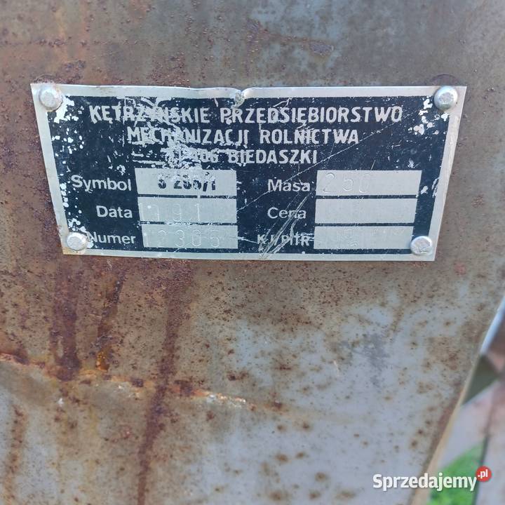 Sadzarka do ziemniaków kubełkowa nieuszkodzony Piaski sprzedam