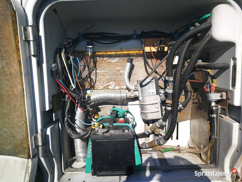 Ładny kamper panele4 akumulatory pneumatyka Motoryzacja Lublin sprzedam