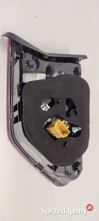 VW TIGUAN II LAMPA PRAWY TYŁ 5NA945094G osobowe